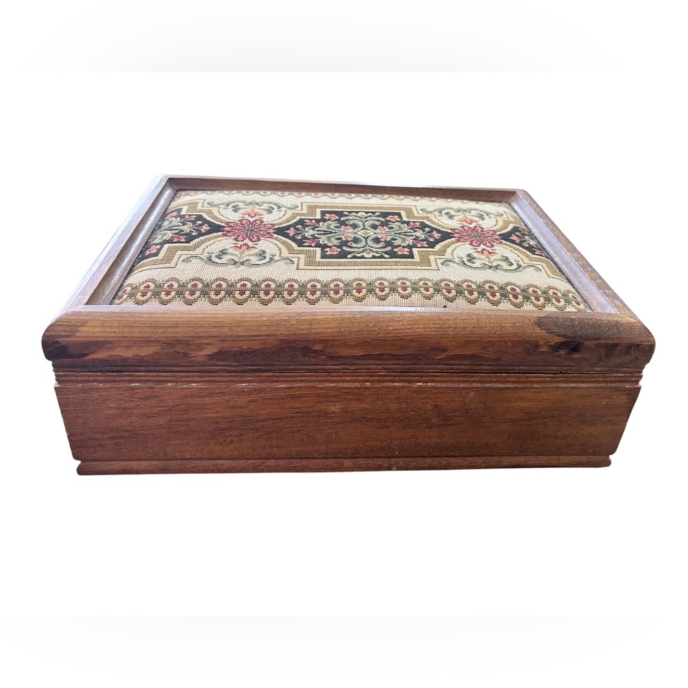 Vintage London Leather Padded Top Jewelry Box Trinket Box